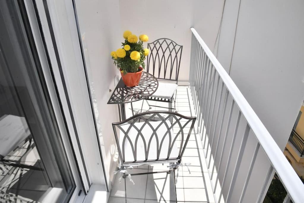 Modern In Ipitou, Plaka Appartement