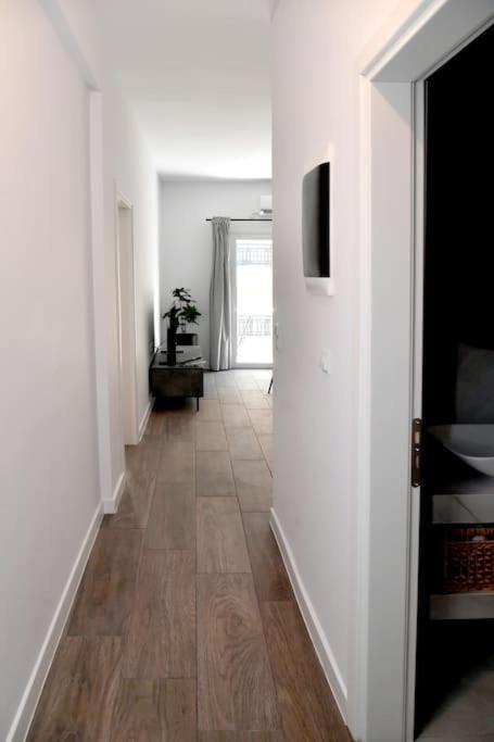 Modern In Ipitou, Plaka Apartment *